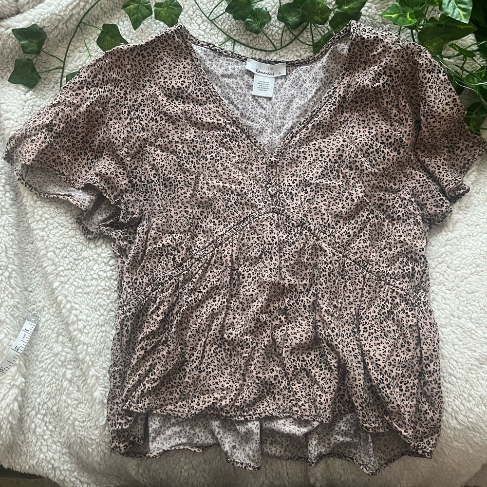 Women's Leopard Print Top